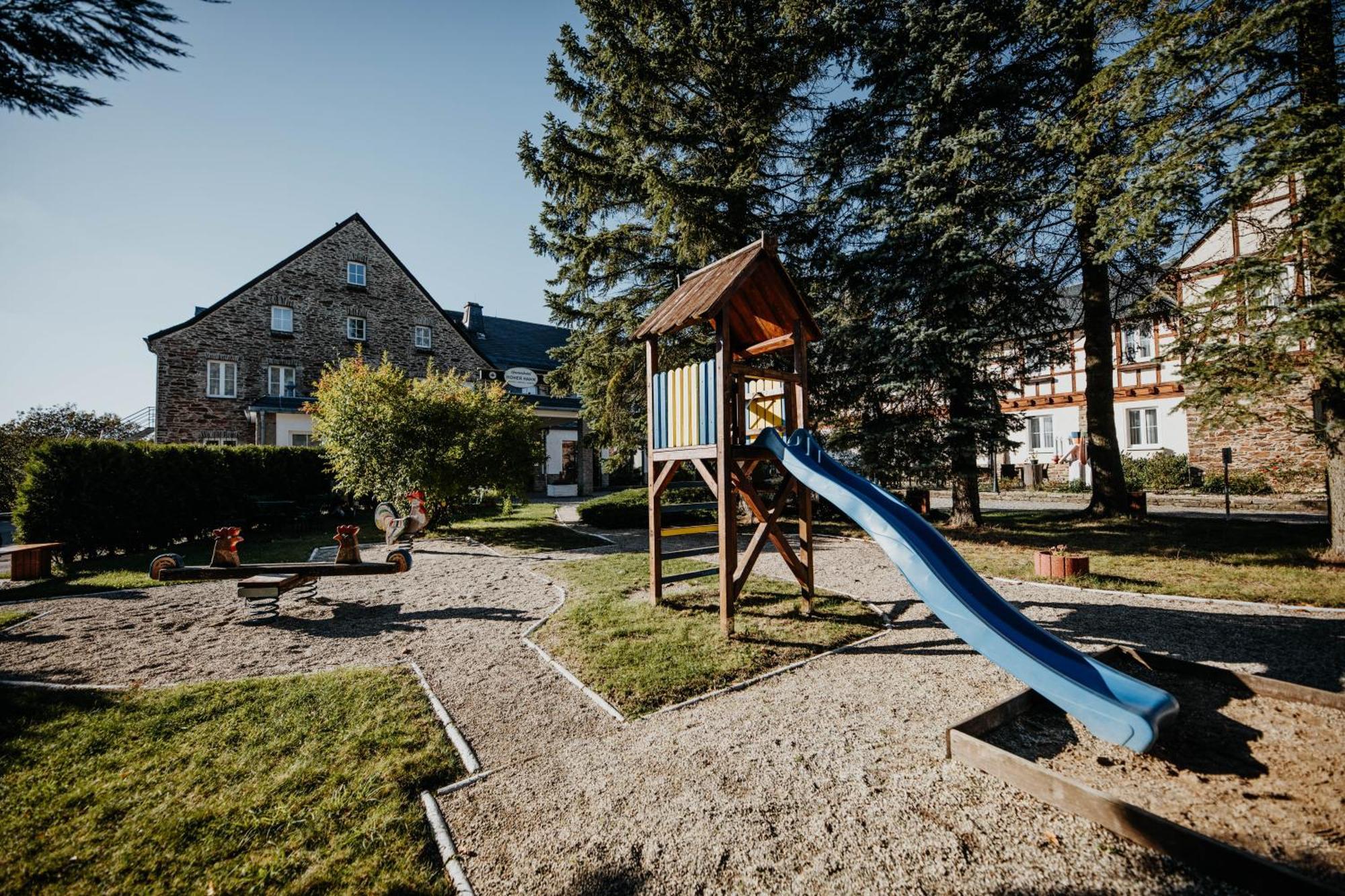 Sonnenhotel Hoher Hahn Schwarzenberg/Erzgebirge Exterior foto