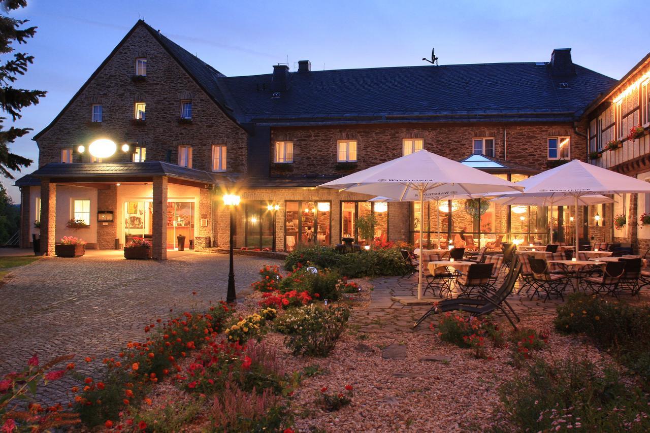 Sonnenhotel Hoher Hahn Schwarzenberg/Erzgebirge Exterior foto